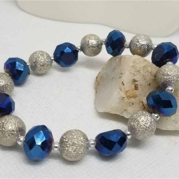 Sparkle frost blue and‎ silver bracelet - Picture 1 of 4